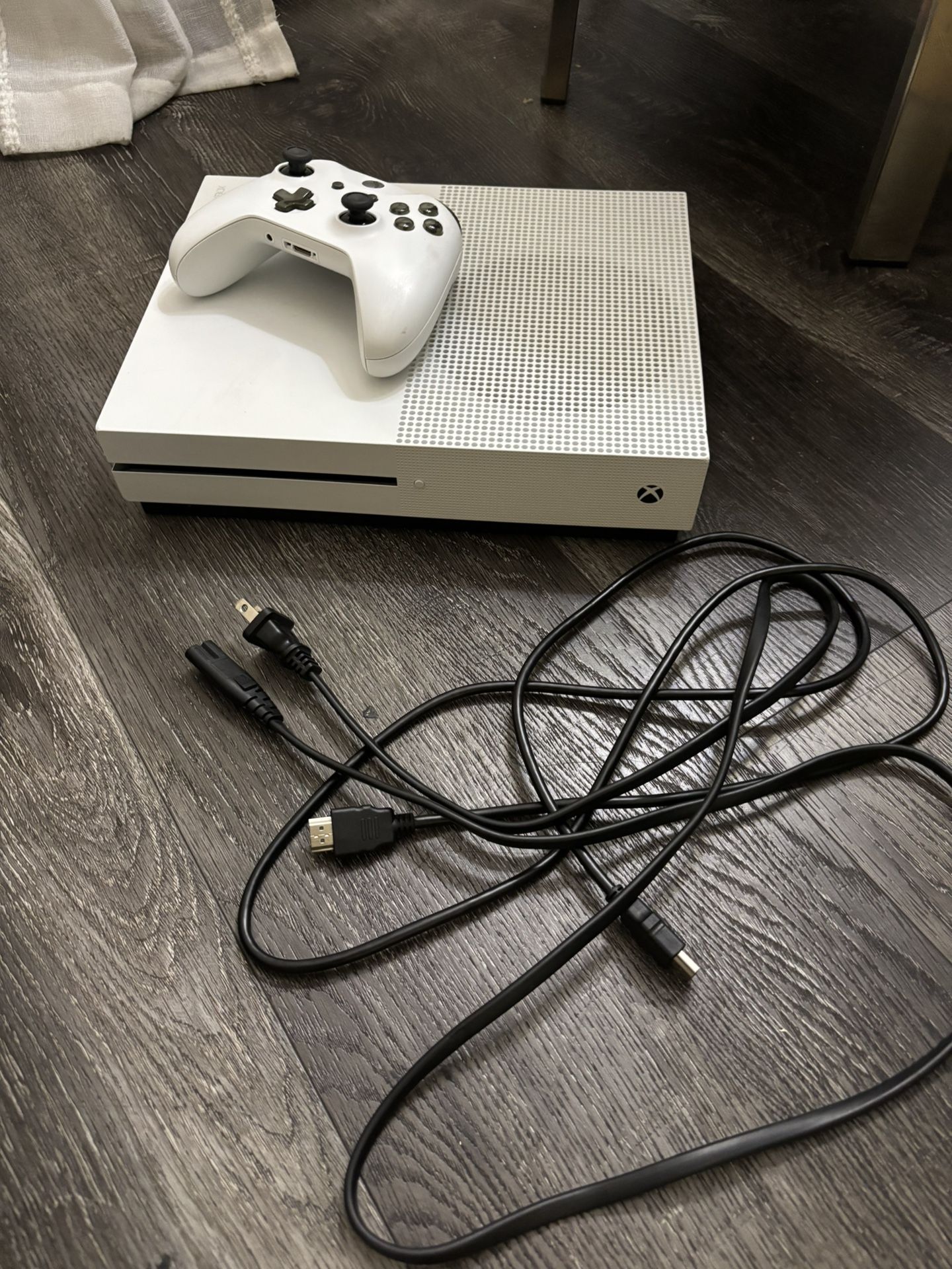 Xbox One S 1TB