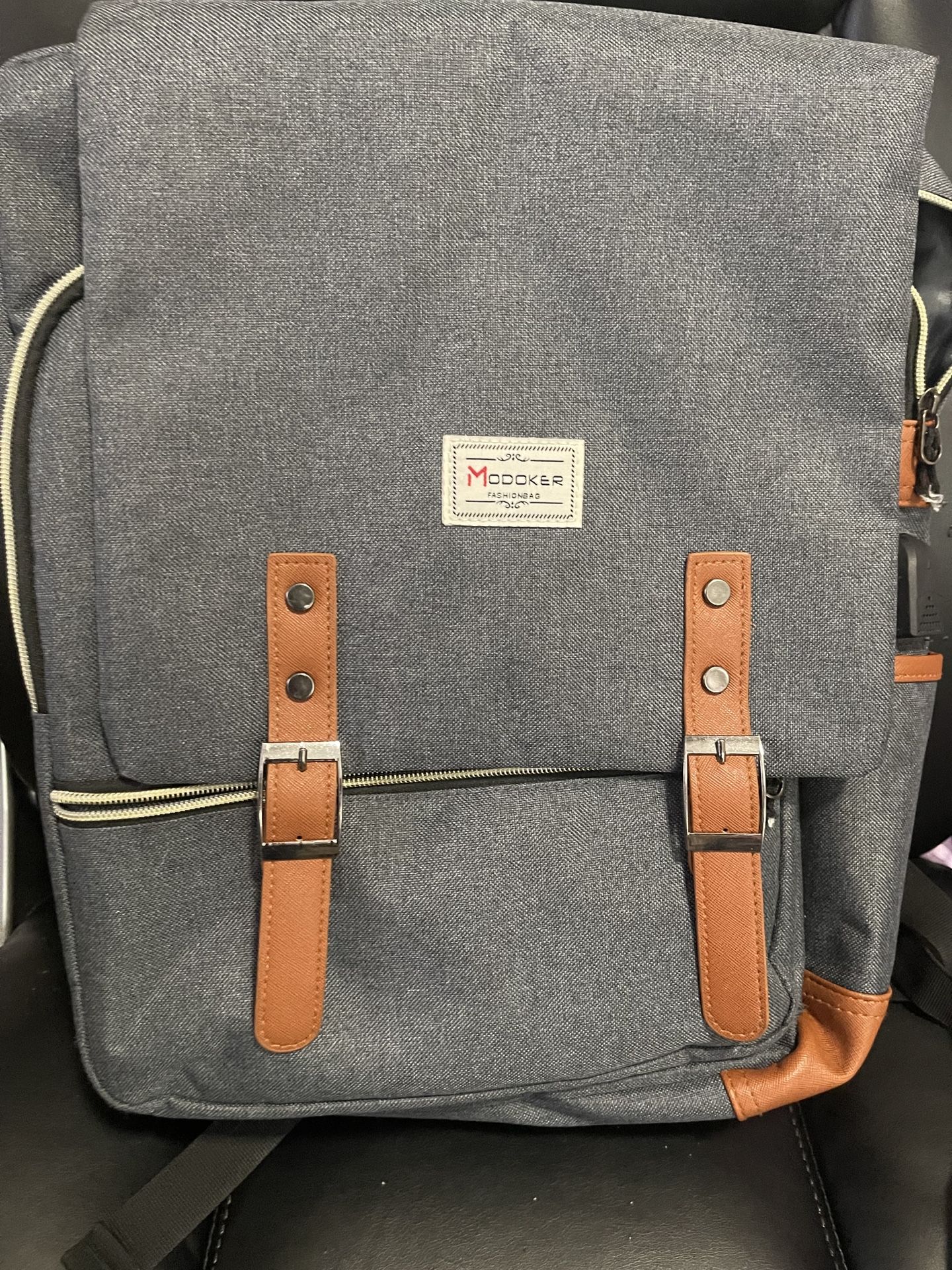 Modoker Vintage Style Laptop Backpack