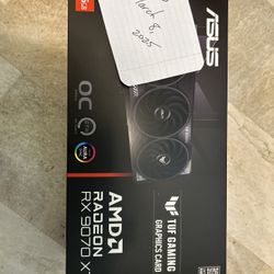 Asus Tuf 9070  Xt OC Edition Gpu graphics card
