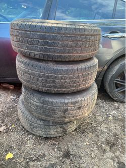 Set Of All Season Tires and Wheels 5 lug 235/75R15