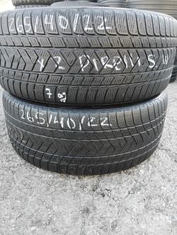 Pair Of 265/40/R22  With 70% Of Life Or Tread  Pirelli Scorpion 
