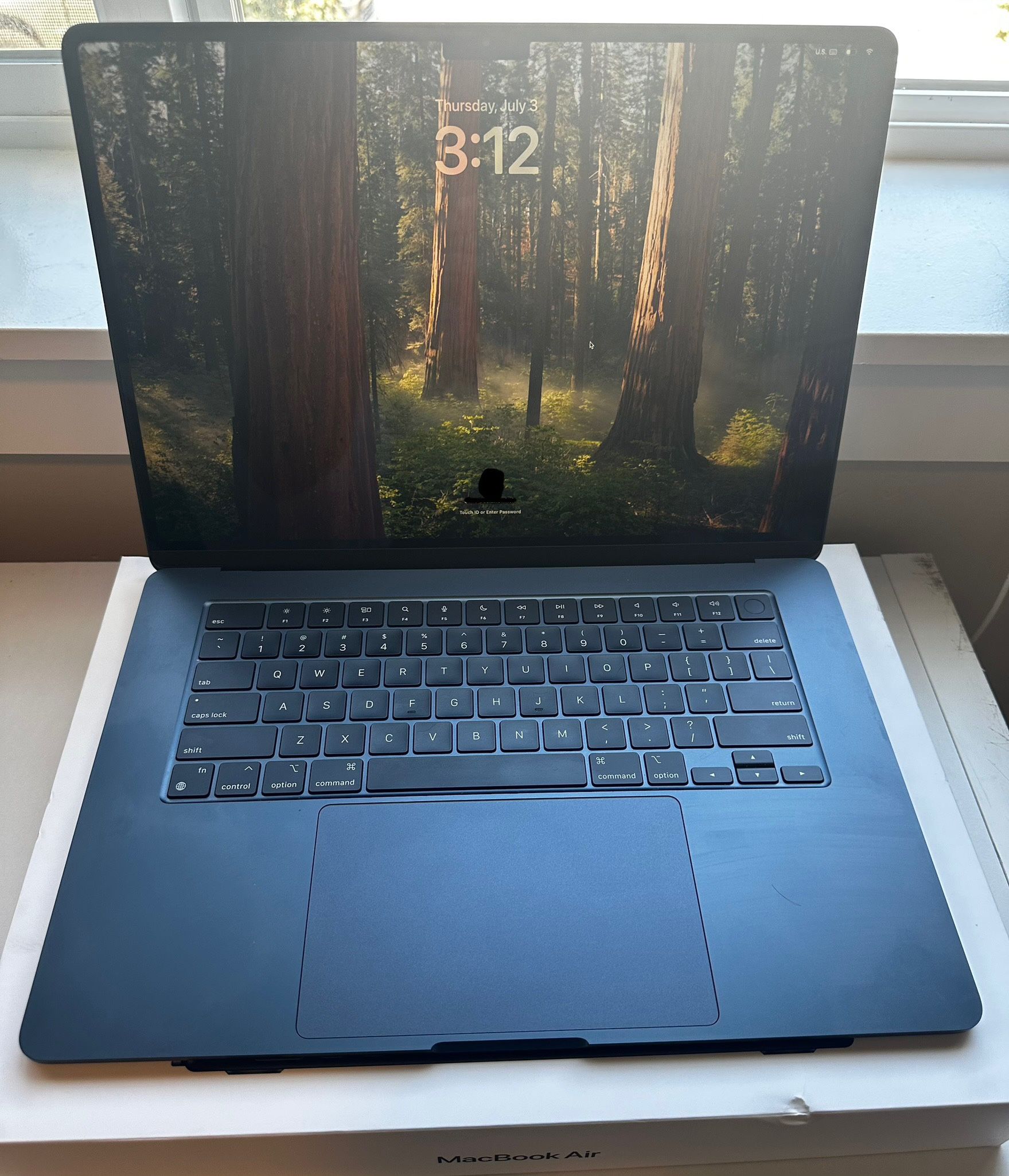 15-inch MacBook Air M3 Chip Midnight (2024)