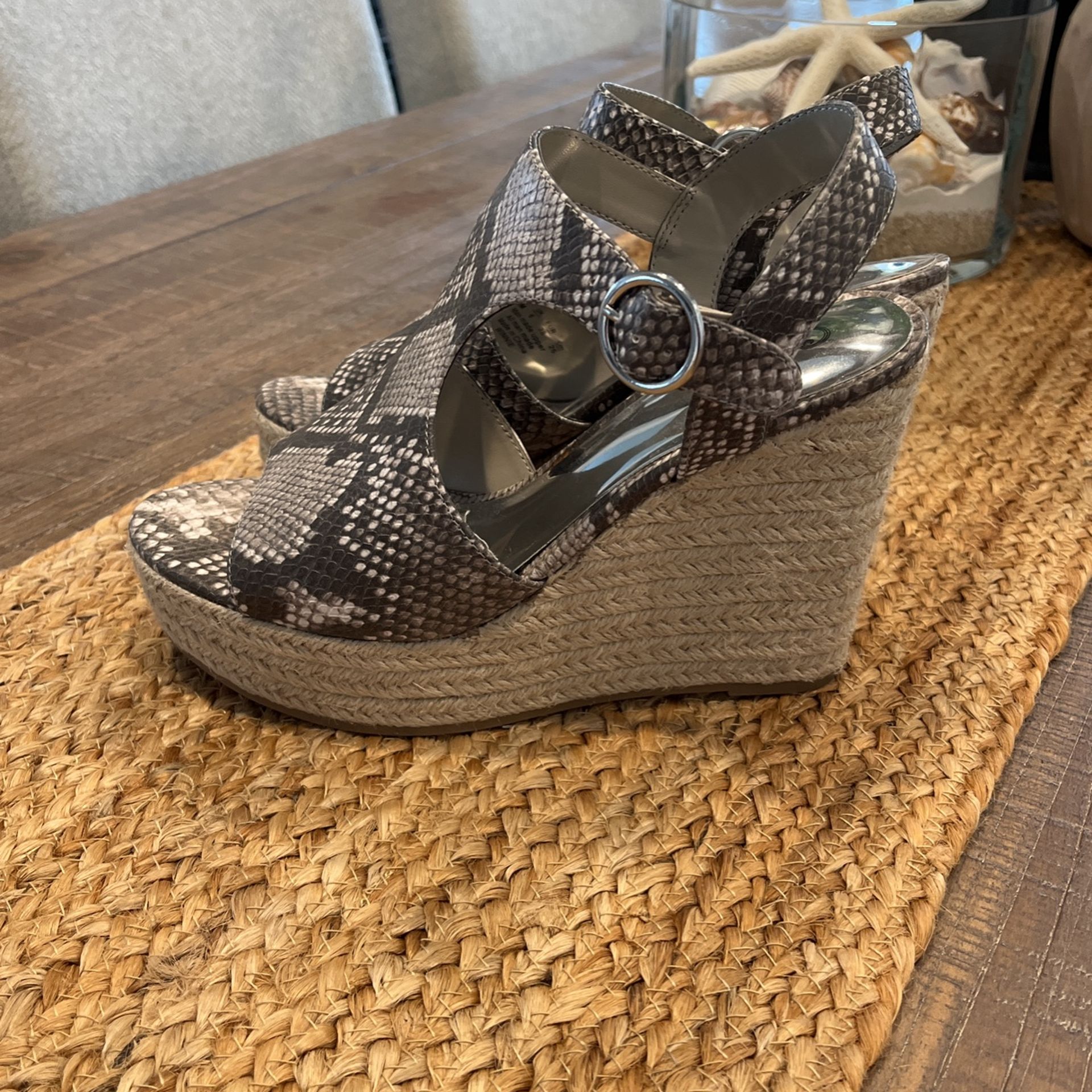 Womens Wedge Sandal