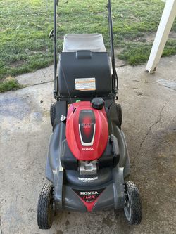 Lawnmower Honda HRX217 GCV200 Gas Lawn Mower
