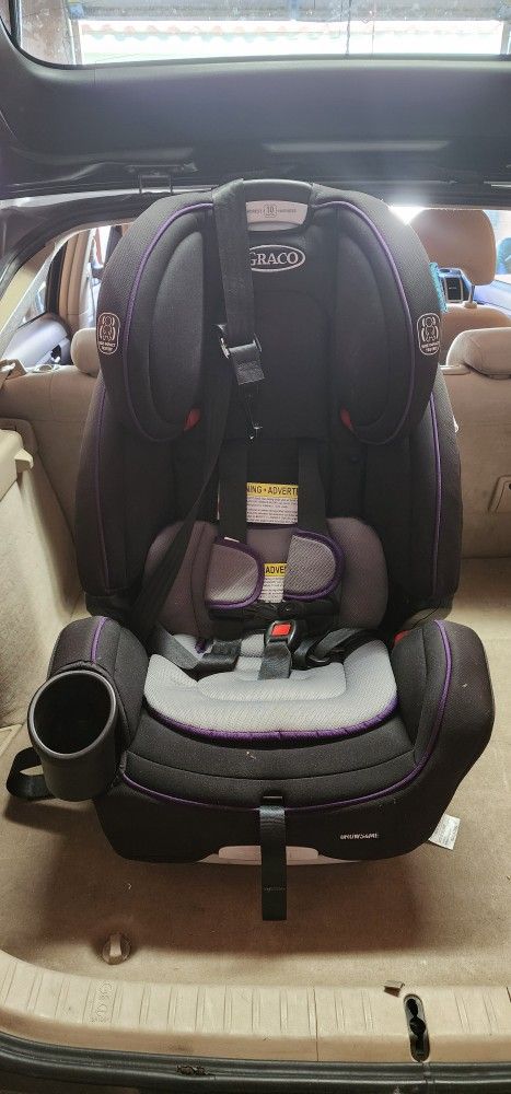 Graco Grows4Me 4 in 1 Baby Car Seat, Infant to Toddler Car Seat, Rear Facing, Forward Facing and Highback Booster to Backless Booster Seat for 10 Yrs