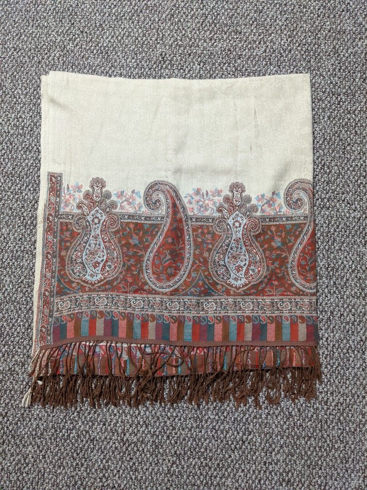 Paisley Shawl 46x92