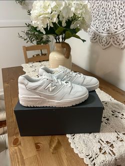 New Balance 550 Men Size 8