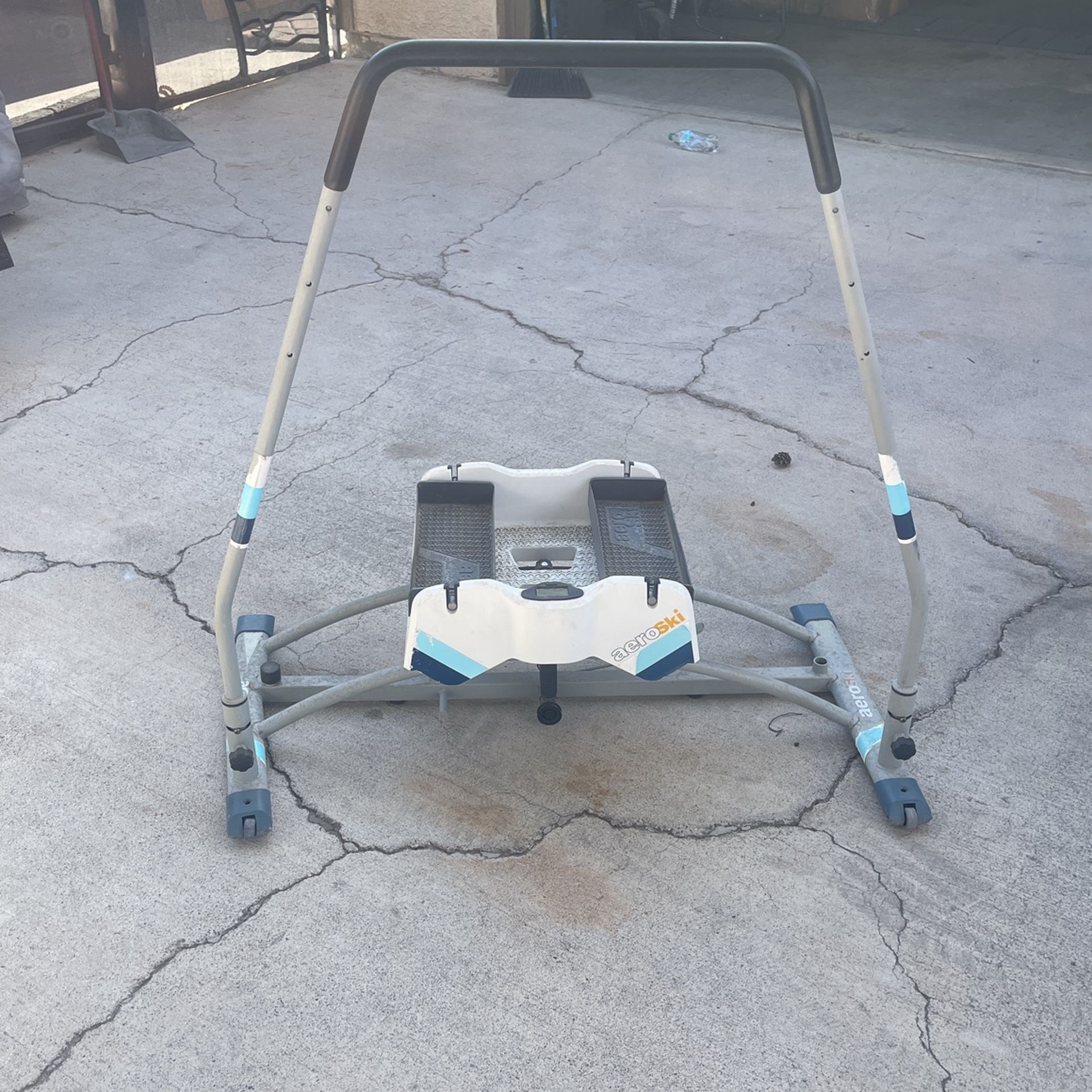 Ski Exercise Machine