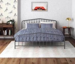 Metal Bed, King, Gunmetal Gray