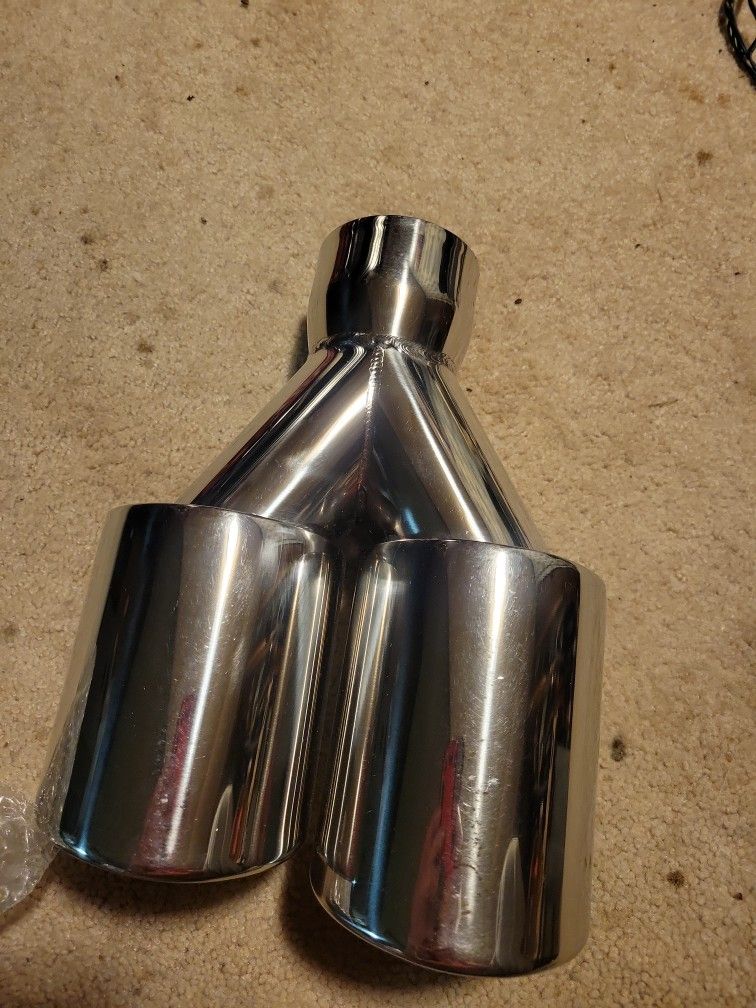 3.5 Inch Stainless Steel Dual Y Exhaust Tip