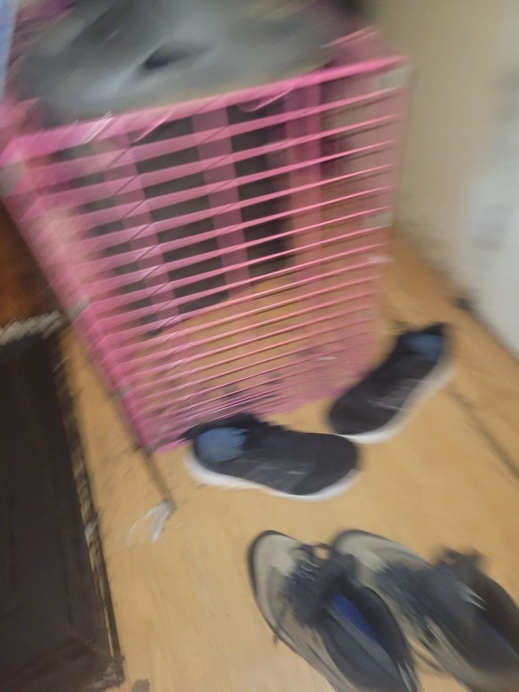 Small Pink Dog Crate