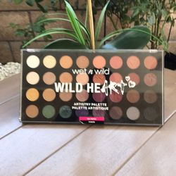 Wet And Wild I Pallet
