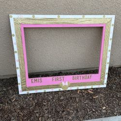 Party Frame 