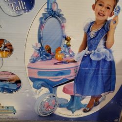 Cinderella Carriage Vanity 
