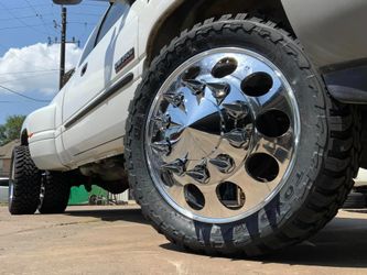 BRAND NEW DUALLY WHEELS AND TIRES