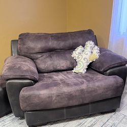 Couch/loveseat Ottomans
