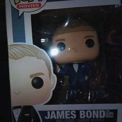 Great Condition! Funko Pop Movies: 689- James Bond from Casino Royale Vinyl