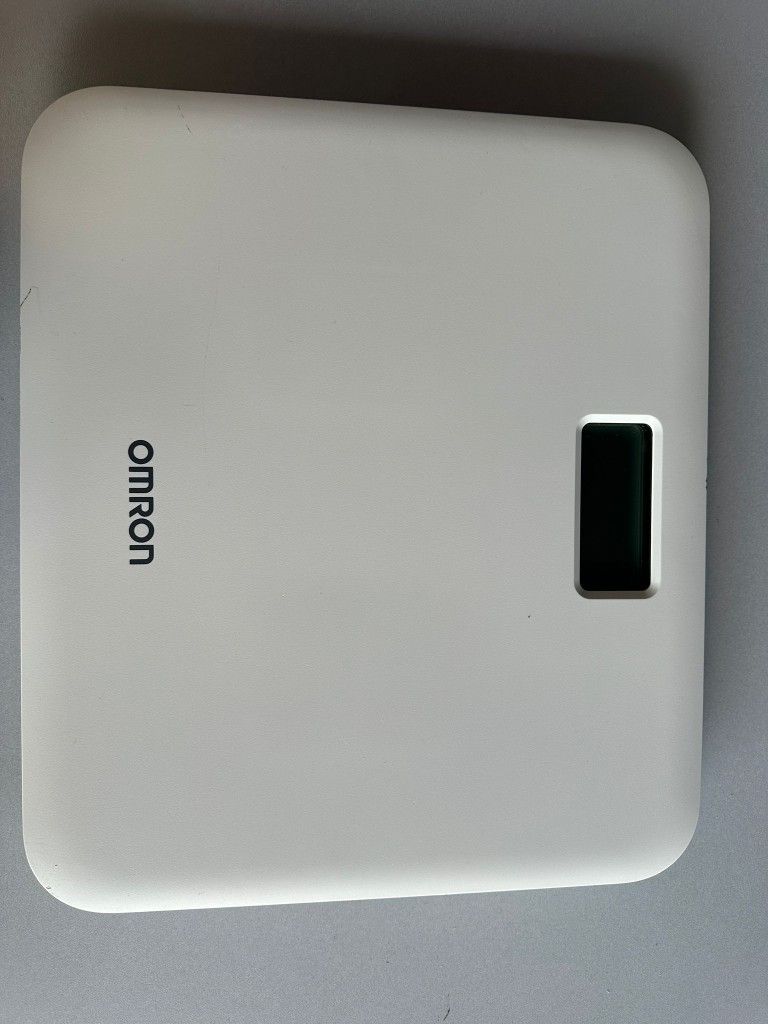 Omron automatic digital weight scale