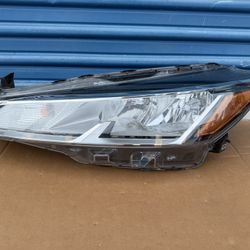 2021,2022,2023,2024 Nissan Kicks Headlight/Foco Delantero Lh Driver Oem,Original  Ask