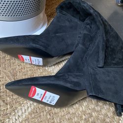 Marc Fisher LTD Milanata Black Faux Suede Knee-High Boots Size 9.5  New Previously Store Display Shows Minimal Scuffs from store display 