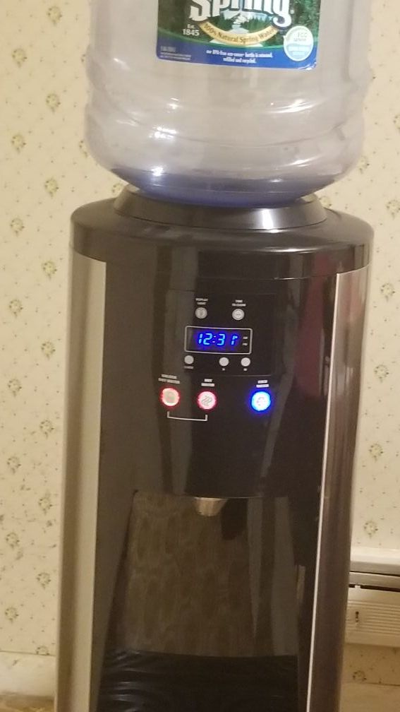 The Allure SeriesHot & Cold Stainless Steel Cooler (No Spill) for Sale