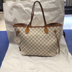Louis Vuitton DamiermWhite