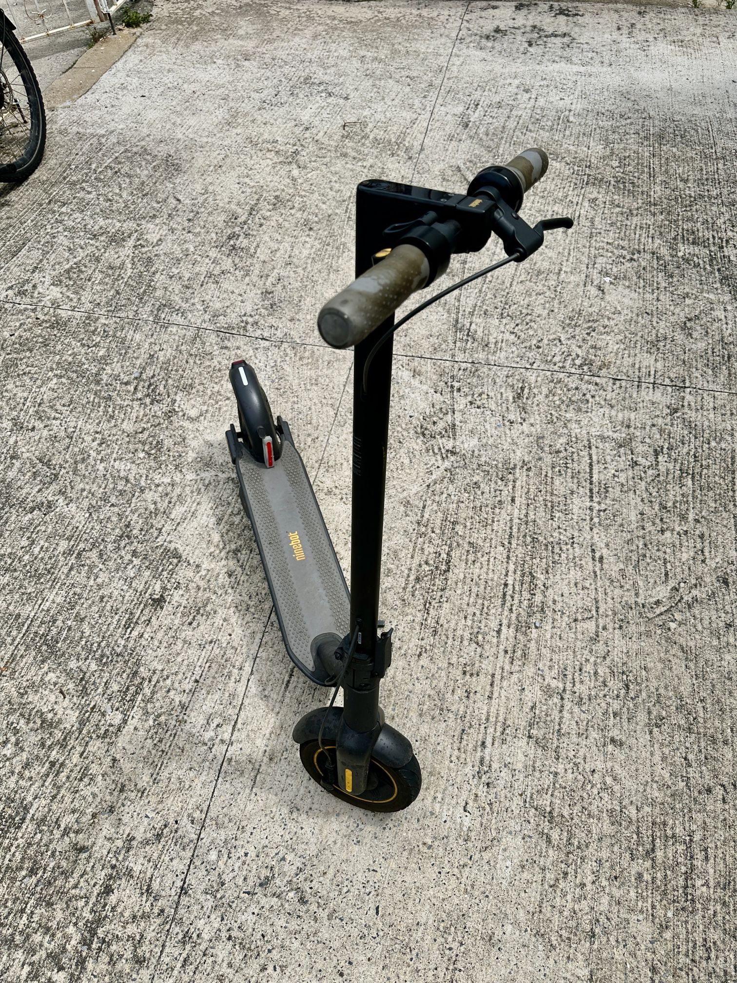 Electric Scooter Ninebot Max + New Back Tire