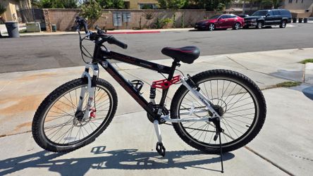 Genesis V2100 26" Full Suspension Mountain Bike