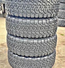 315/70-17 Bfgoodich Tires en buenas condiciones de vida las 4