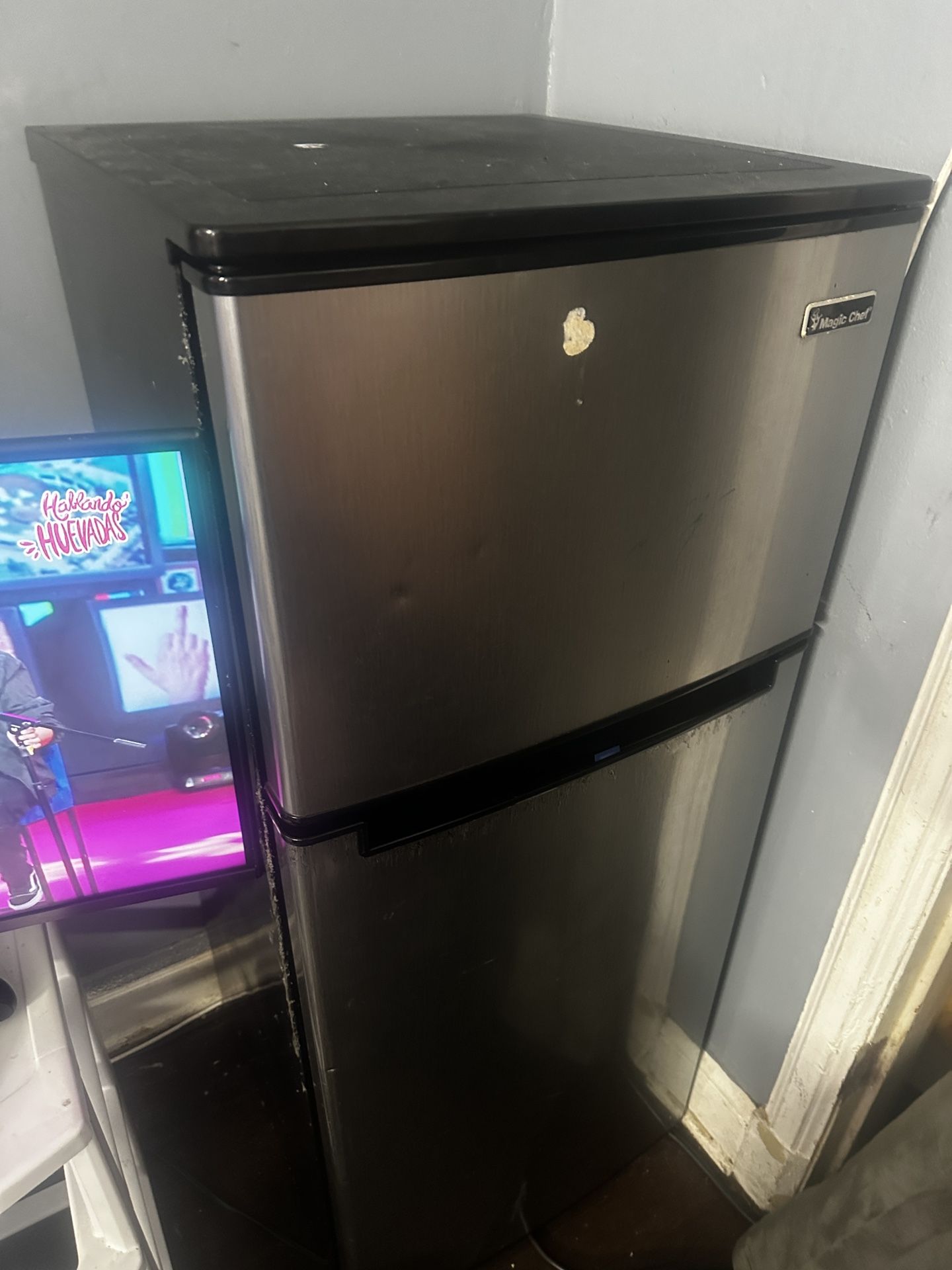 Mini Fridge And Freezer