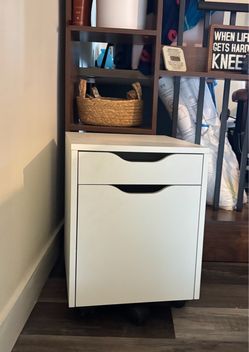 Filing Cabinet/ Drawer