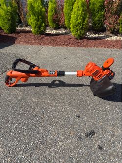 Black and Decker Trimmer/Weed Eater/Edger