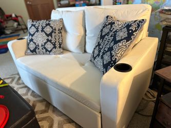Convertible loveseat / full-size sofa bed