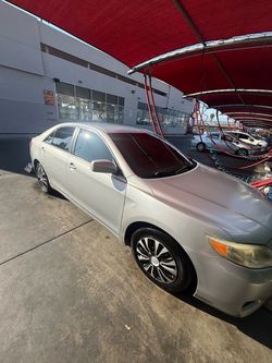 2010 Toyota Camry LE
