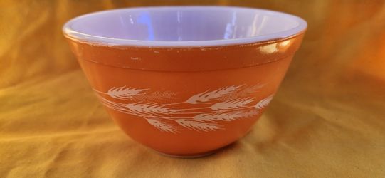 Pyrex Bowl - Vintage