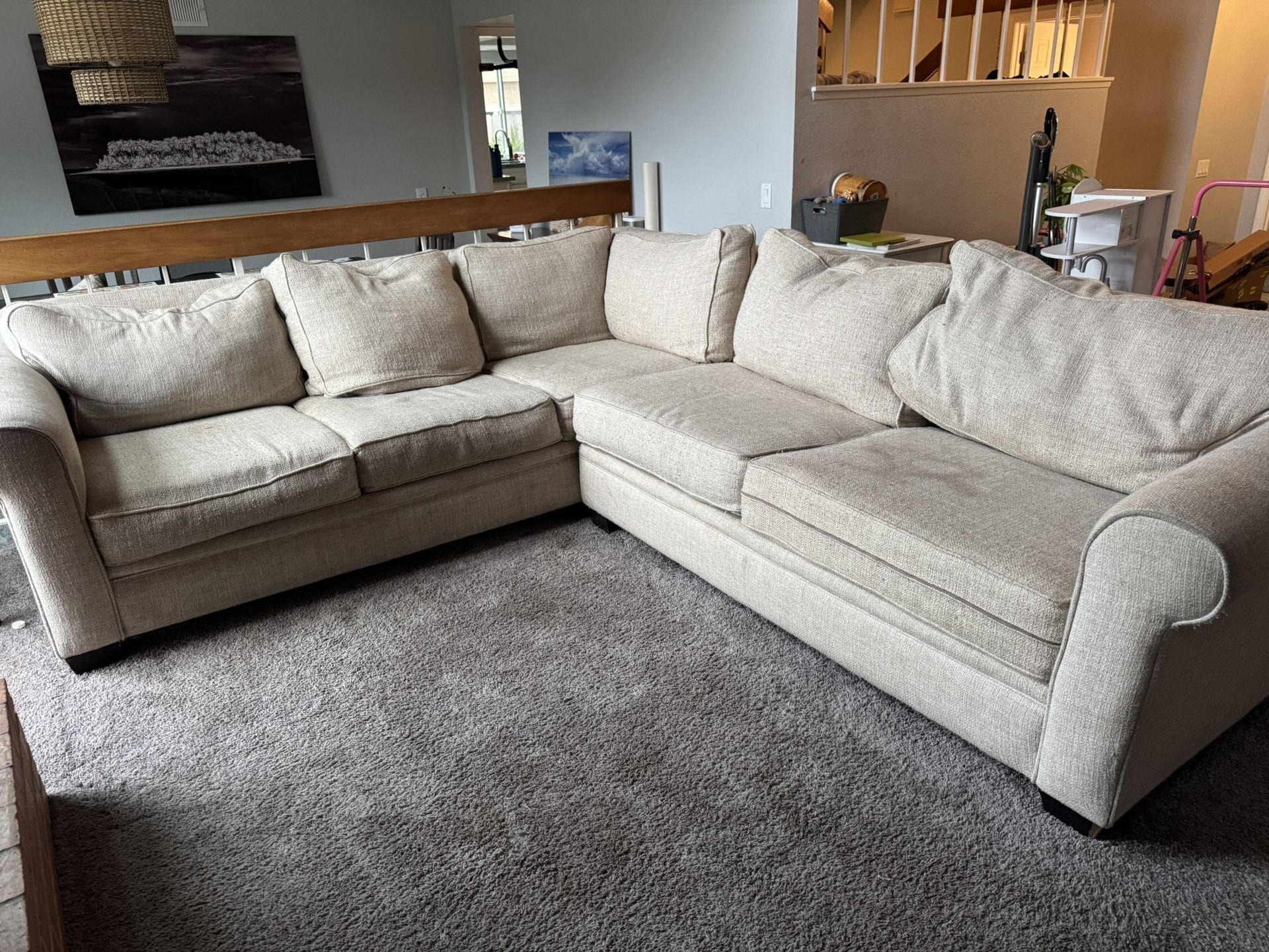 Free 6 Seater sectional Couch 