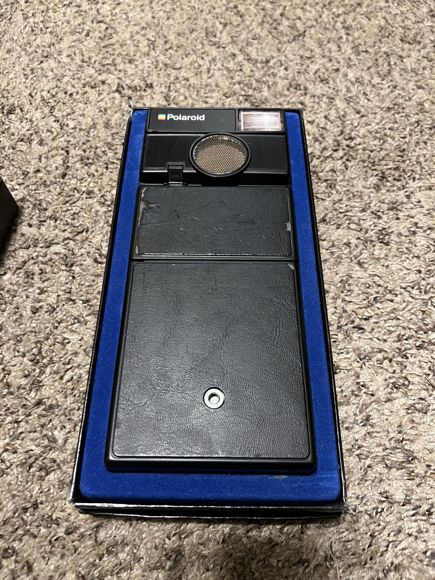 Vintage Polaroid Camera SLR 680