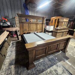 King Size Solid Wood Bedroom Set