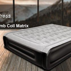 Queen air Mattress for Home & Camping Built-in Pump Inflatable. Durable and Easy to Clean 80"x60"x18" 660lb