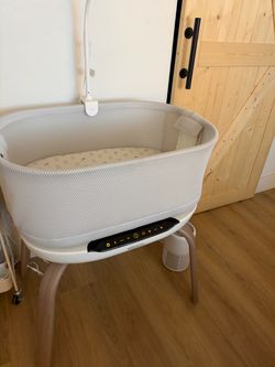 Graco Sense2Snooze Smart Bassinet