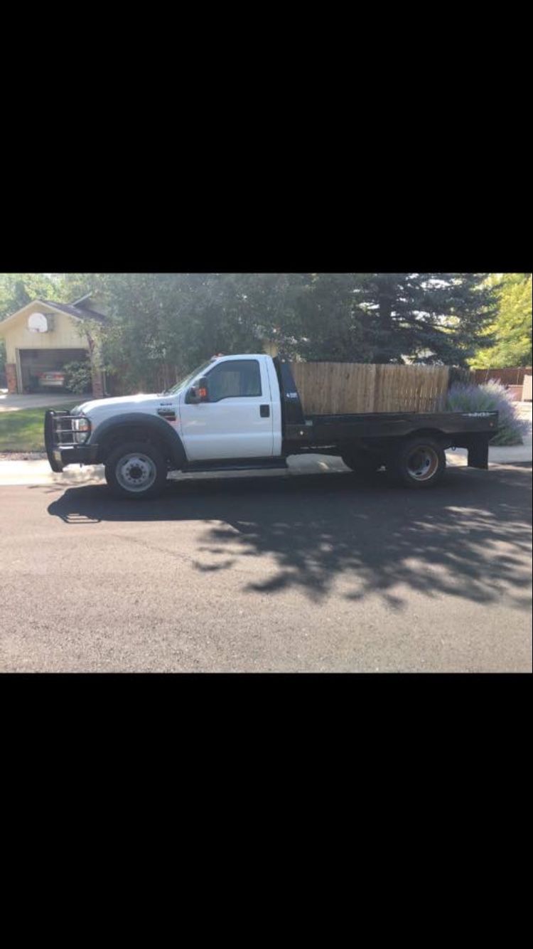 F550 Flatbed