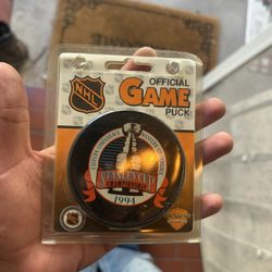 1994 Stanley  Official Puck 