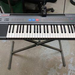 Yamaha PSR-7 Keyboard 