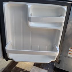 refrigerator, used, only cools, does not freeze.