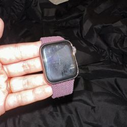 SE 40 MM Apple Watch
