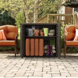 Bridgeport 123 Gal. Resin Patio Cabinet