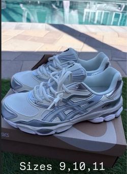 ASICS Sneakers White Silver Lace-Up