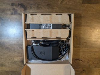 Dell WD19DCS Docking Station with power adapter