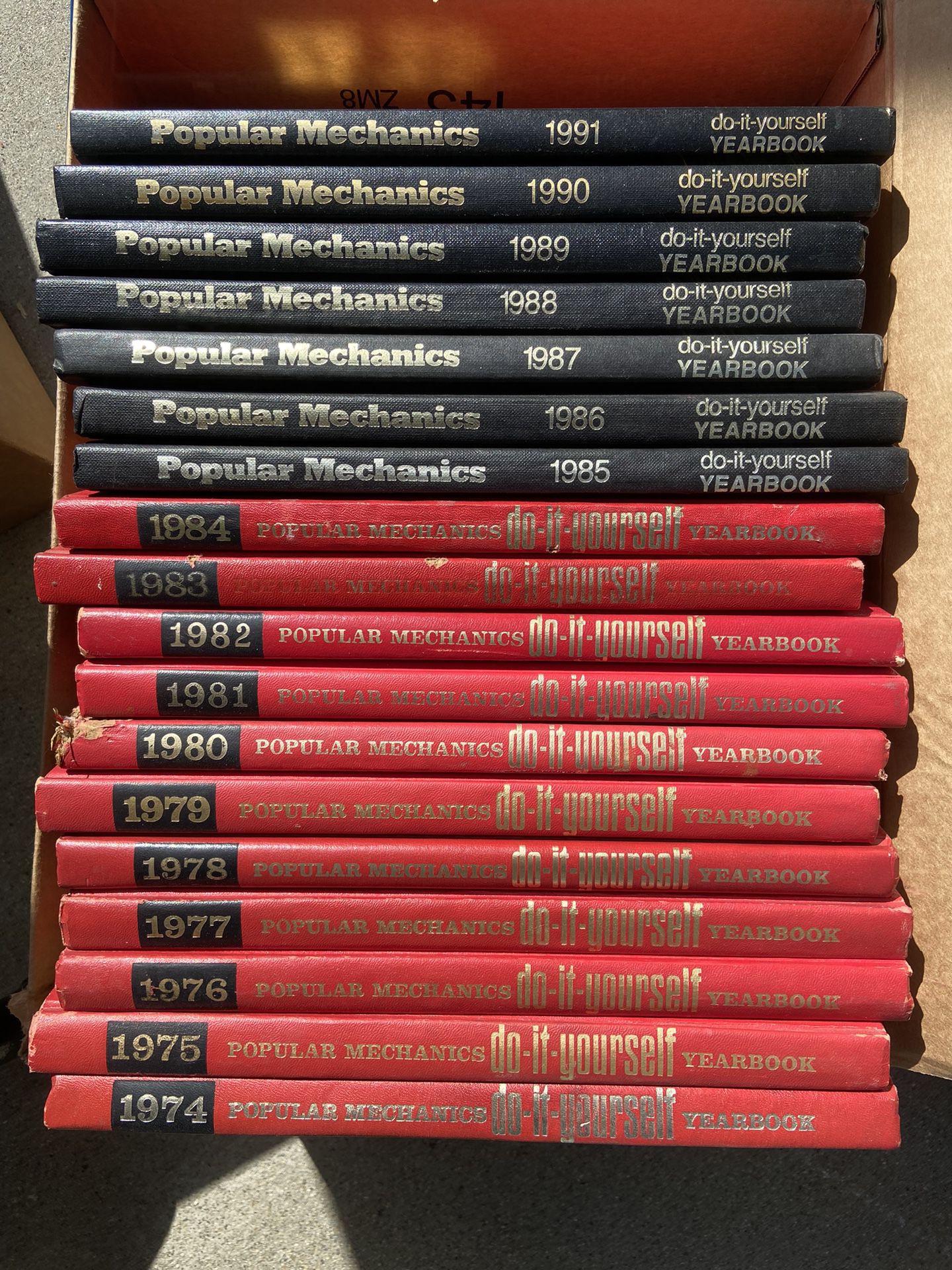 POPULAR MECHANICS Do-It-Yourself Hardback Yearbooks 1974 Thru 1991