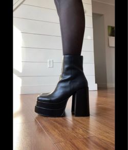 Black Platform Block Heel Ankle Boots